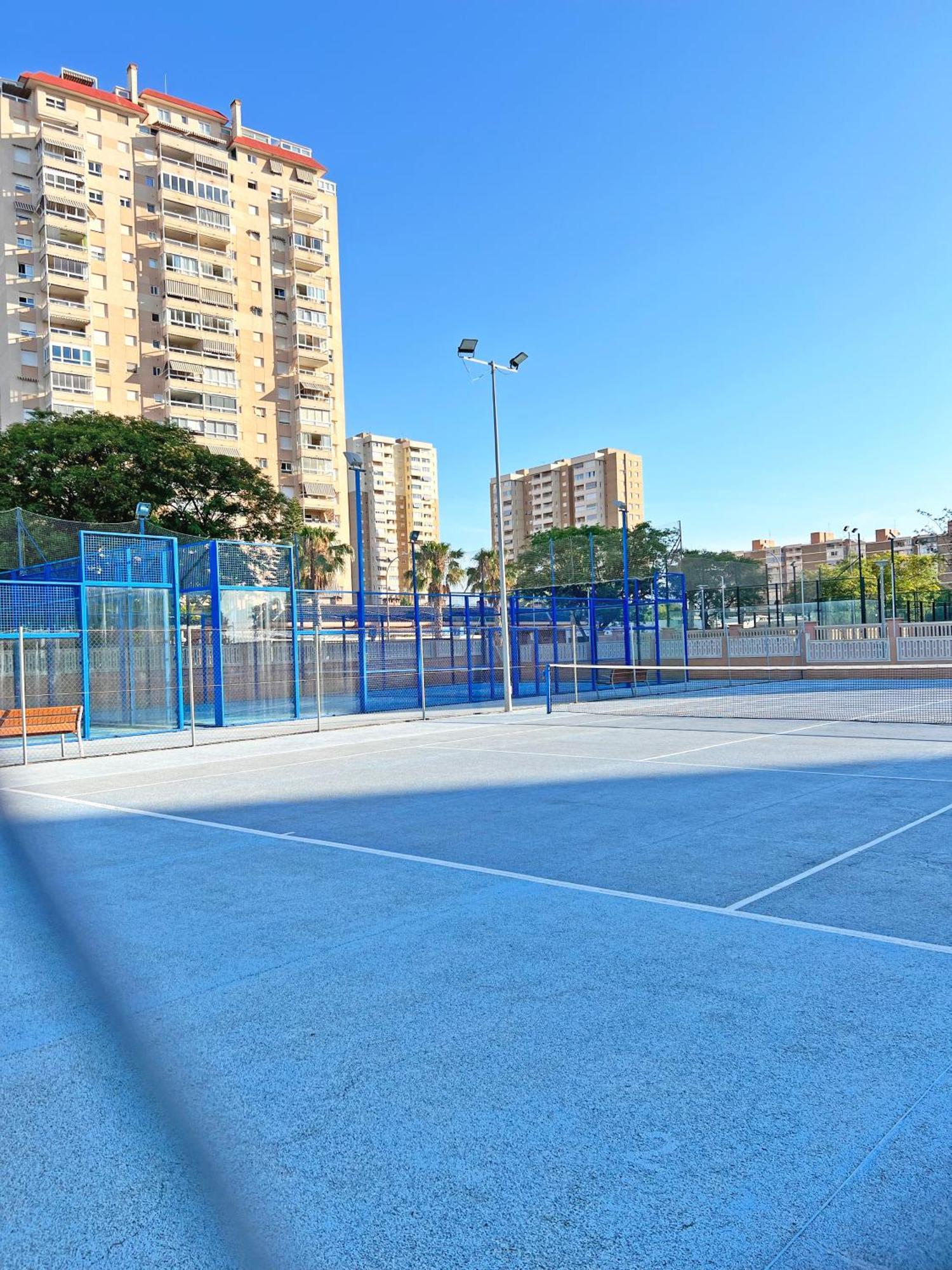 Coqueto Con Piscina, Nuevo A 50M Del Mar, Parking Gratis Apartamento El Campello Exterior foto
