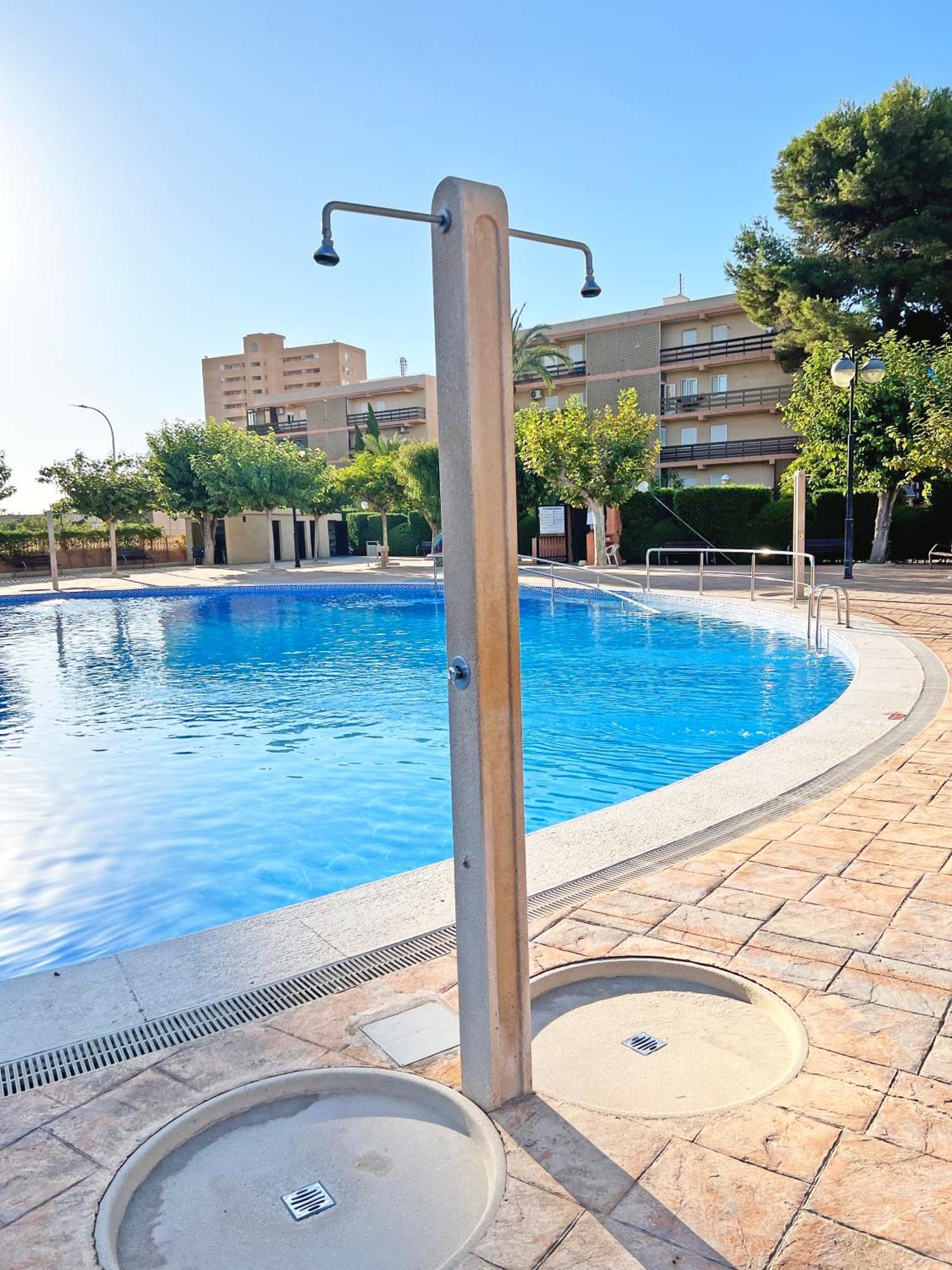 Coqueto Con Piscina, Nuevo A 50M Del Mar, Parking Gratis Apartamento El Campello Exterior foto