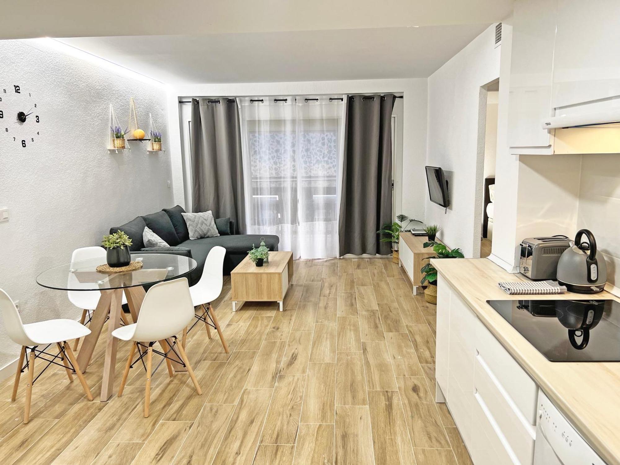 Coqueto Con Piscina, Nuevo A 50M Del Mar, Parking Gratis Apartamento El Campello Exterior foto