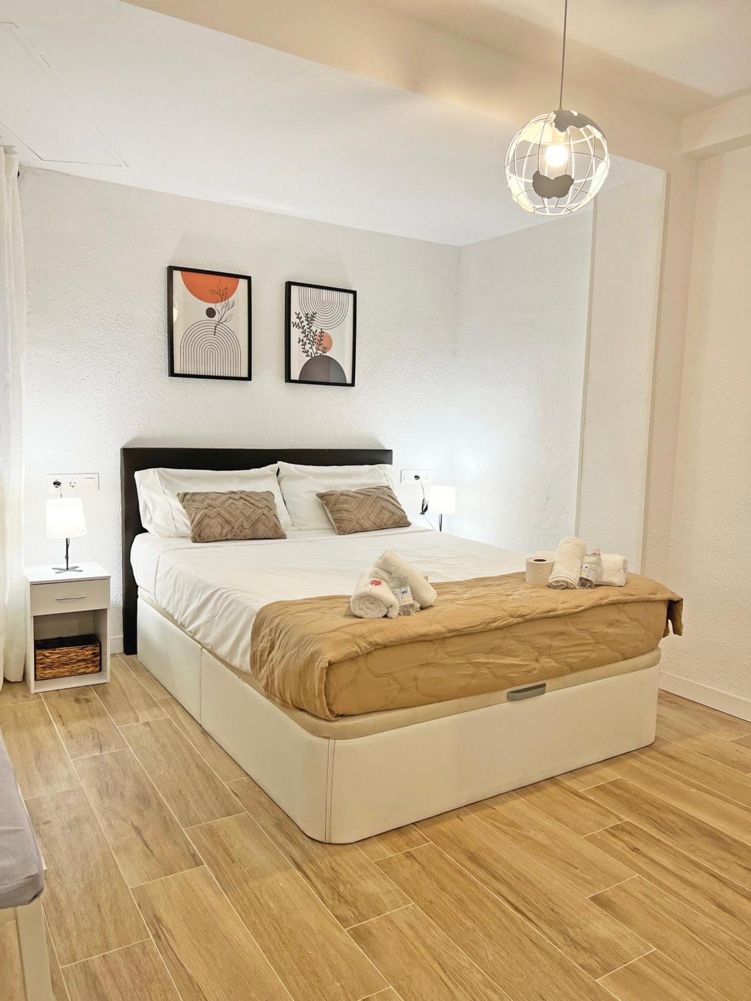 Coqueto Con Piscina, Nuevo A 50M Del Mar, Parking Gratis Apartamento El Campello Exterior foto